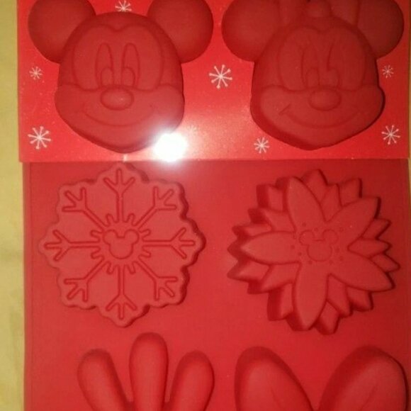 New disney christmas mickey and minnie mouse holiday silicone mold - Picture 2 of 2